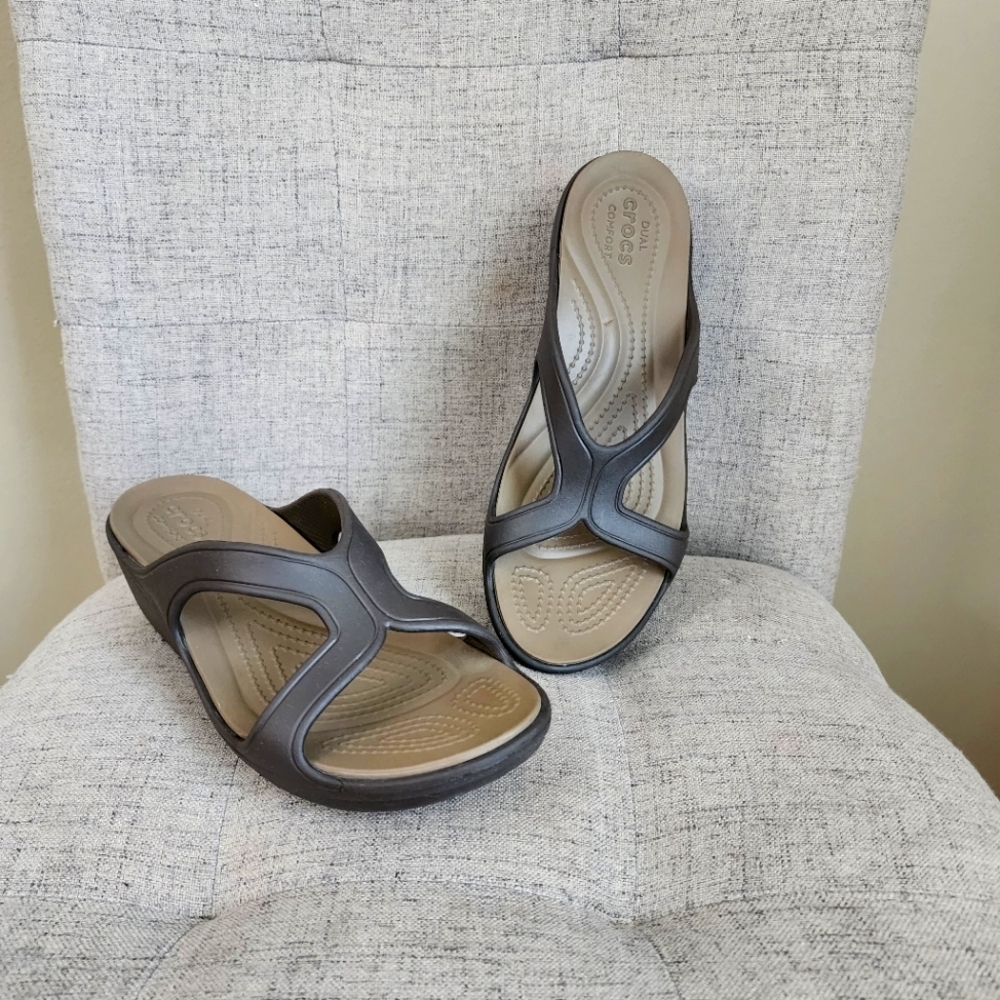 Crocs Dual Comfort Wedge Slides Sandals Sanran Brown Womens Size 9 W